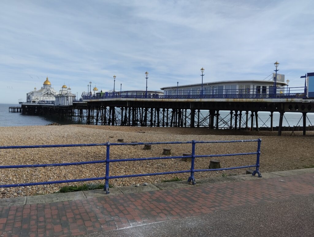 Anniversario - Eastbourne Pier